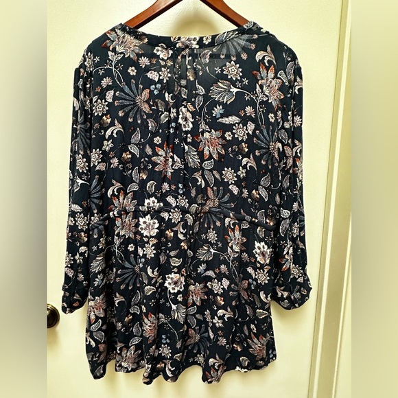 Hilary Radley Rayon Button Up Blouse With Drawstring Waist Tunic - Picture 5 of 6